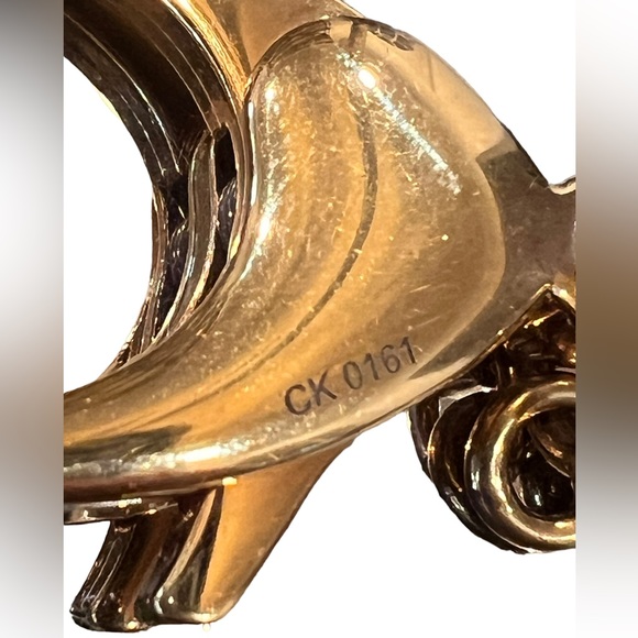 Louis Vuitton Bijoux De Sac Tapage Key Holder And Bag Charm - Picture 3 of 5